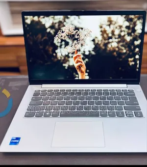 New Laptop Lenovo Ideapad 3-14iil05 12GB Intel Core I7 SSD 512GB