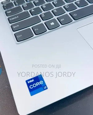 New Laptop Lenovo Ideapad 3-14iil05 12GB Intel Core I7 SSD 512GB