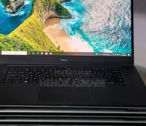 New Laptop Dell Precision 5540 16GB Intel Core I7 SSD 512GB
