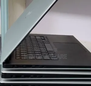 New Laptop Dell Precision 5540 16GB Intel Core I7 SSD 512GB