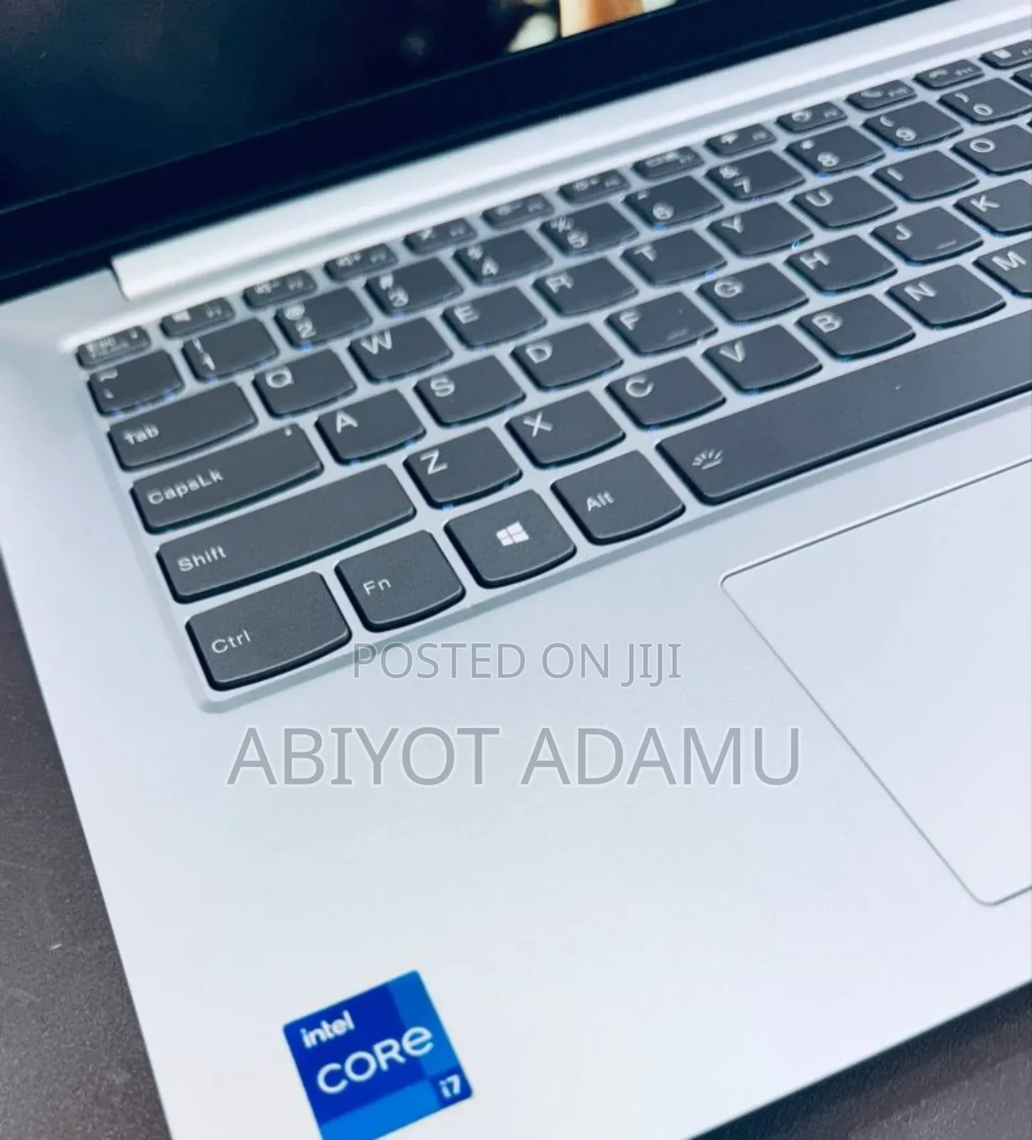 New Laptop Lenovo Ideapad 3 16GB Intel SSD 512GB