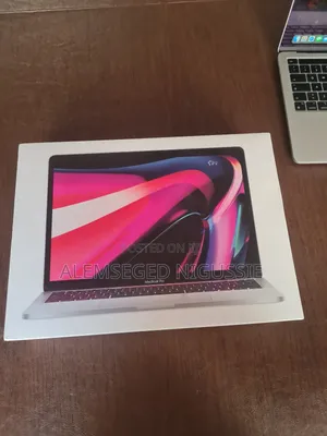 Laptop Apple MacBook Pro M1 8GB Apple M1 SSD 512GB