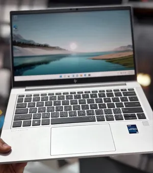 New Laptop HP 630 16GB Intel Core I7 SSD 512GB