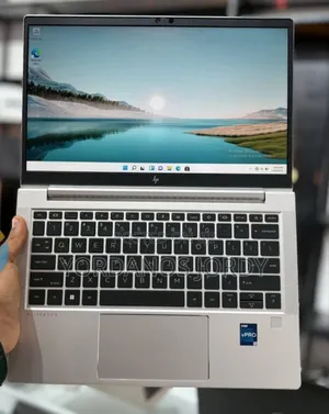 New Laptop HP 630 16GB Intel Core I7 SSD 512GB