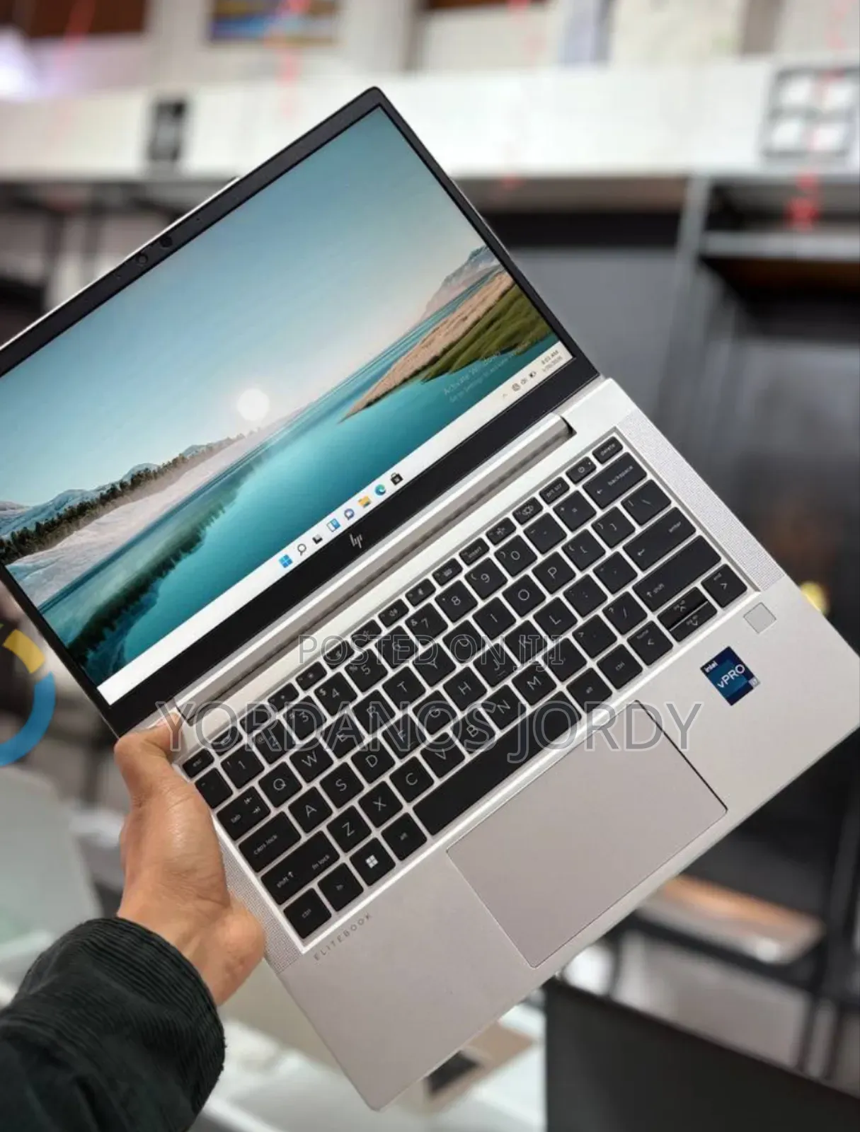 New Laptop HP 630 16GB Intel Core I7 SSD 512GB