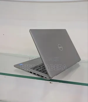 Laptop Dell Latitude 5310 8GB Intel Core I5 SSD 256GB