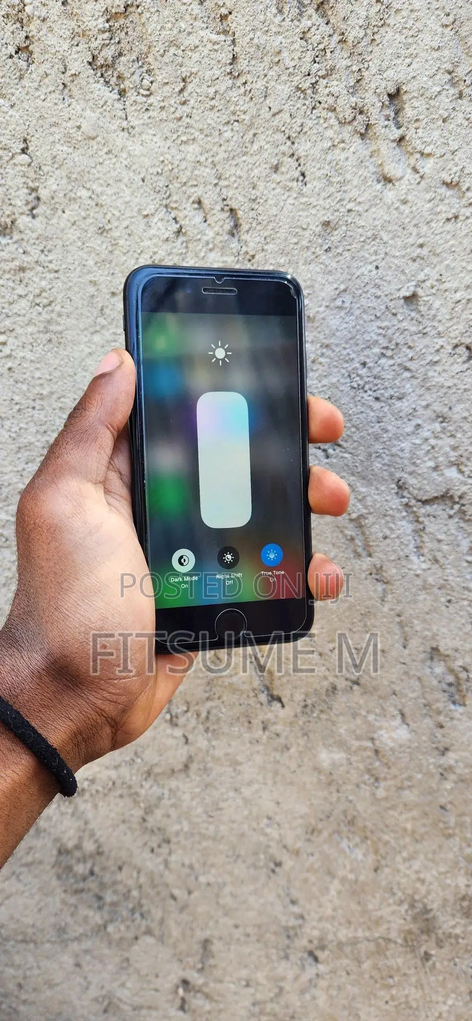 New Apple iPhone SE (2020) 64 GB Black