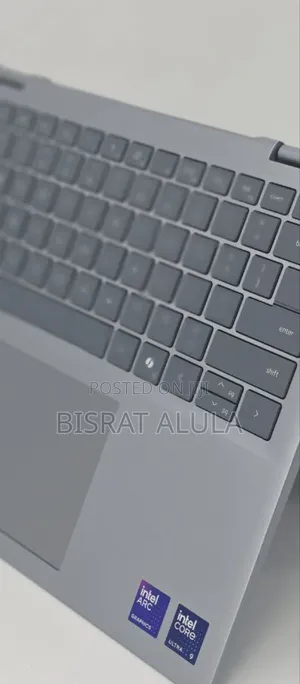 New Laptop Dell XPS 13 32GB Intel Core I7 SSD 1T