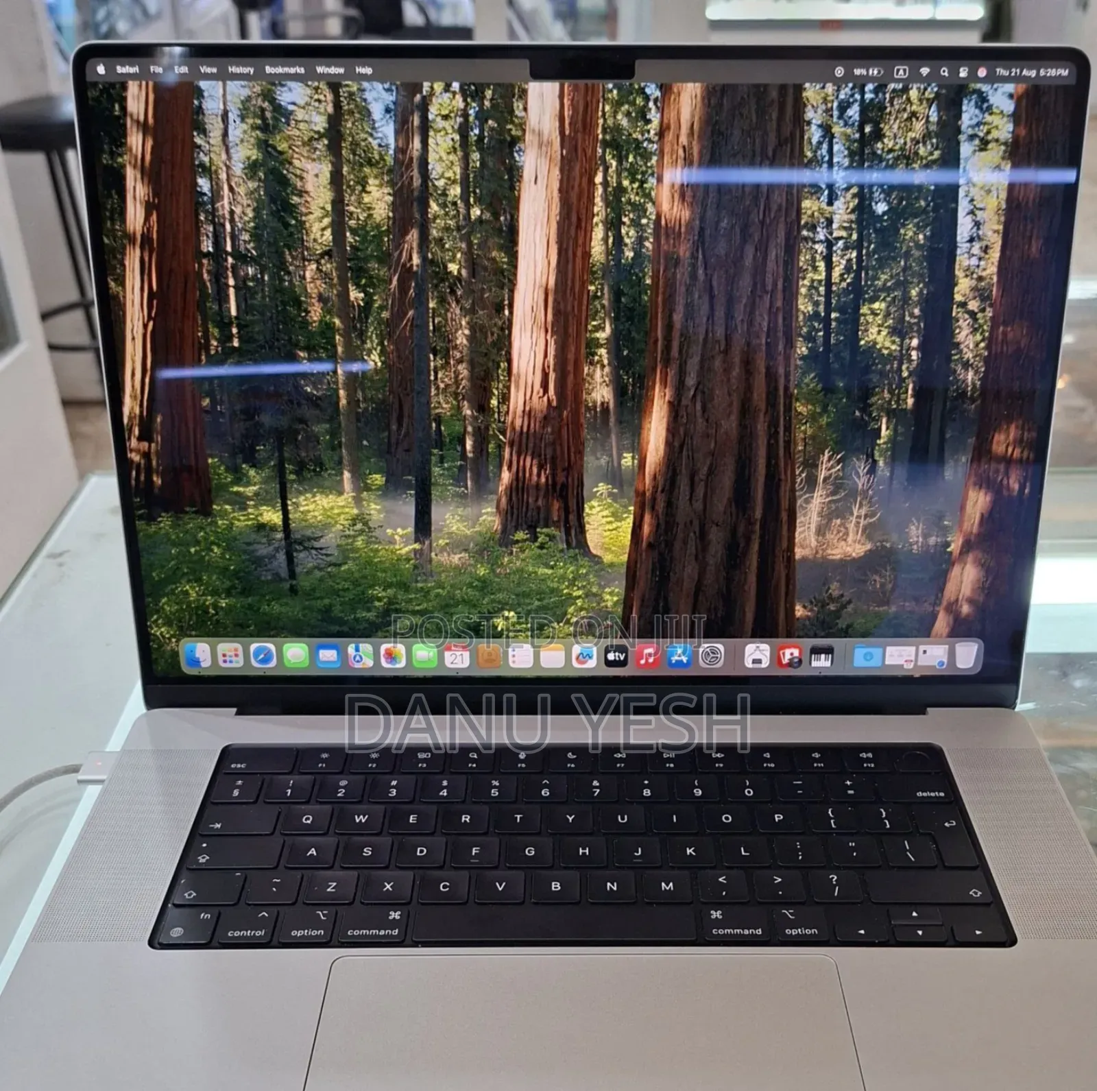 New Laptop Apple MacBook Pro 16GB Apple M1 SSD 1T