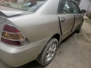 Toyota Corolla 2002 Silver