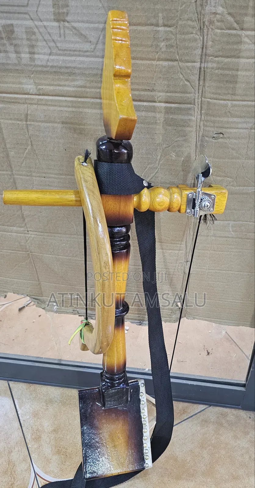 Meseneko(መሰንቆ)