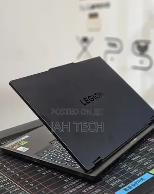 New Laptop Lenovo Legion 5 16GB AMD Ryzen 7 SSD 512GB