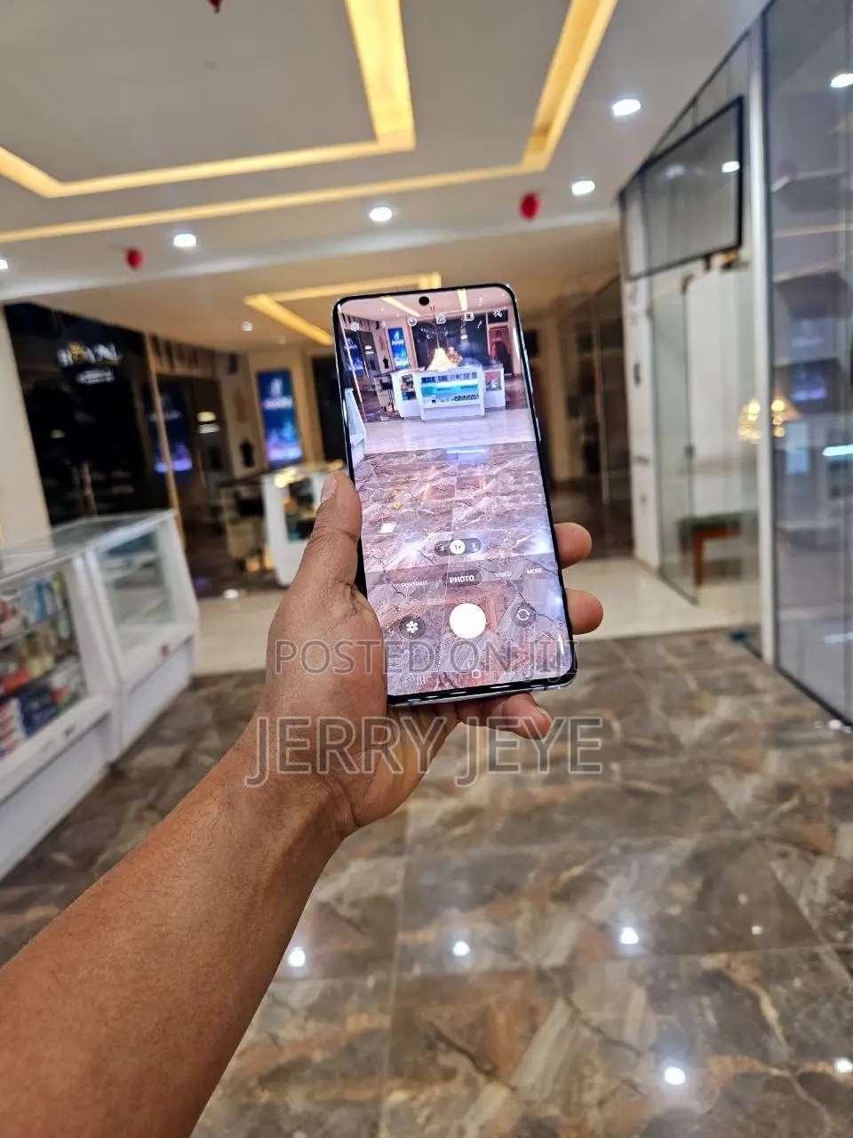 New Samsung Galaxy S20+ 5G 128 GB Blue