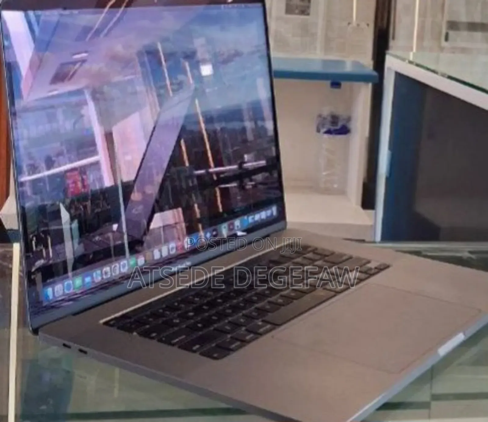 New Laptop Apple MacBook Pro 2019 32GB Intel Core I7 SSD 512GB