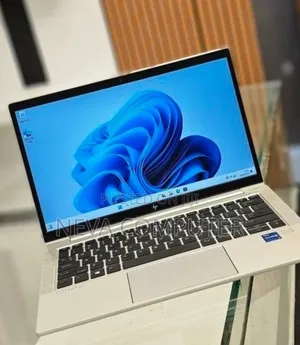 New Laptop HP EliteBook 830 G8 16GB Intel Core I7 SSD 512GB