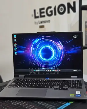 New Laptop Lenovo LOQ 15IRH8 16GB Intel Core I5 SSD 512GB