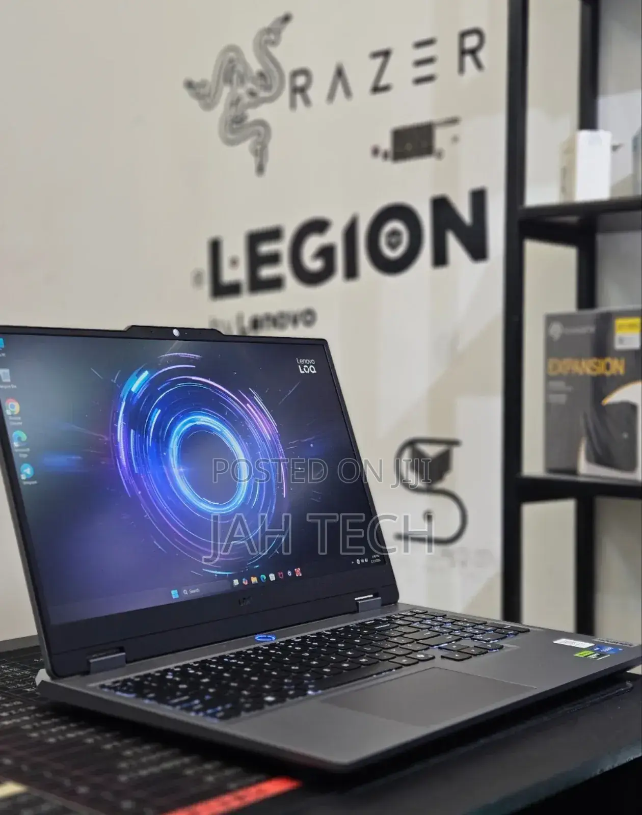 New Laptop Lenovo LOQ 15IRH8 16GB Intel Core I5 SSD 512GB