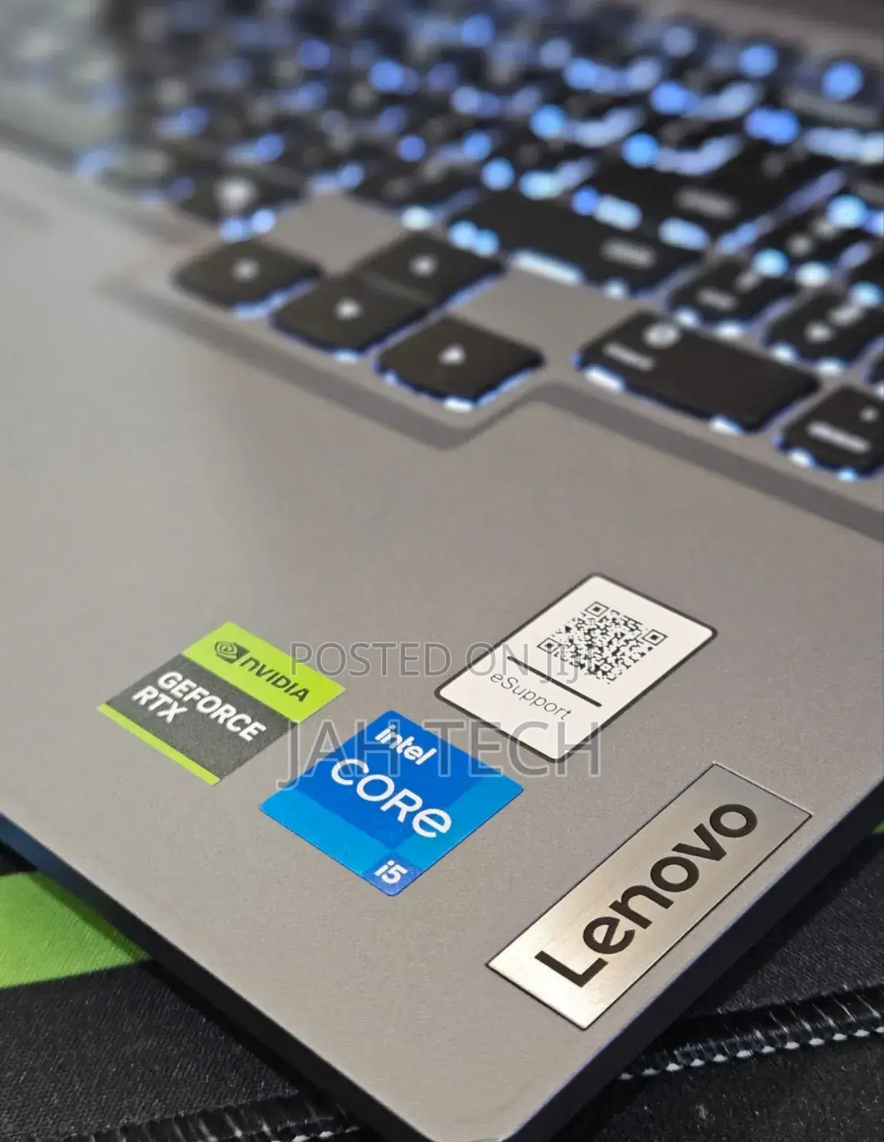 New Laptop Lenovo LOQ 15IRH8 16GB Intel Core I5 SSD 512GB