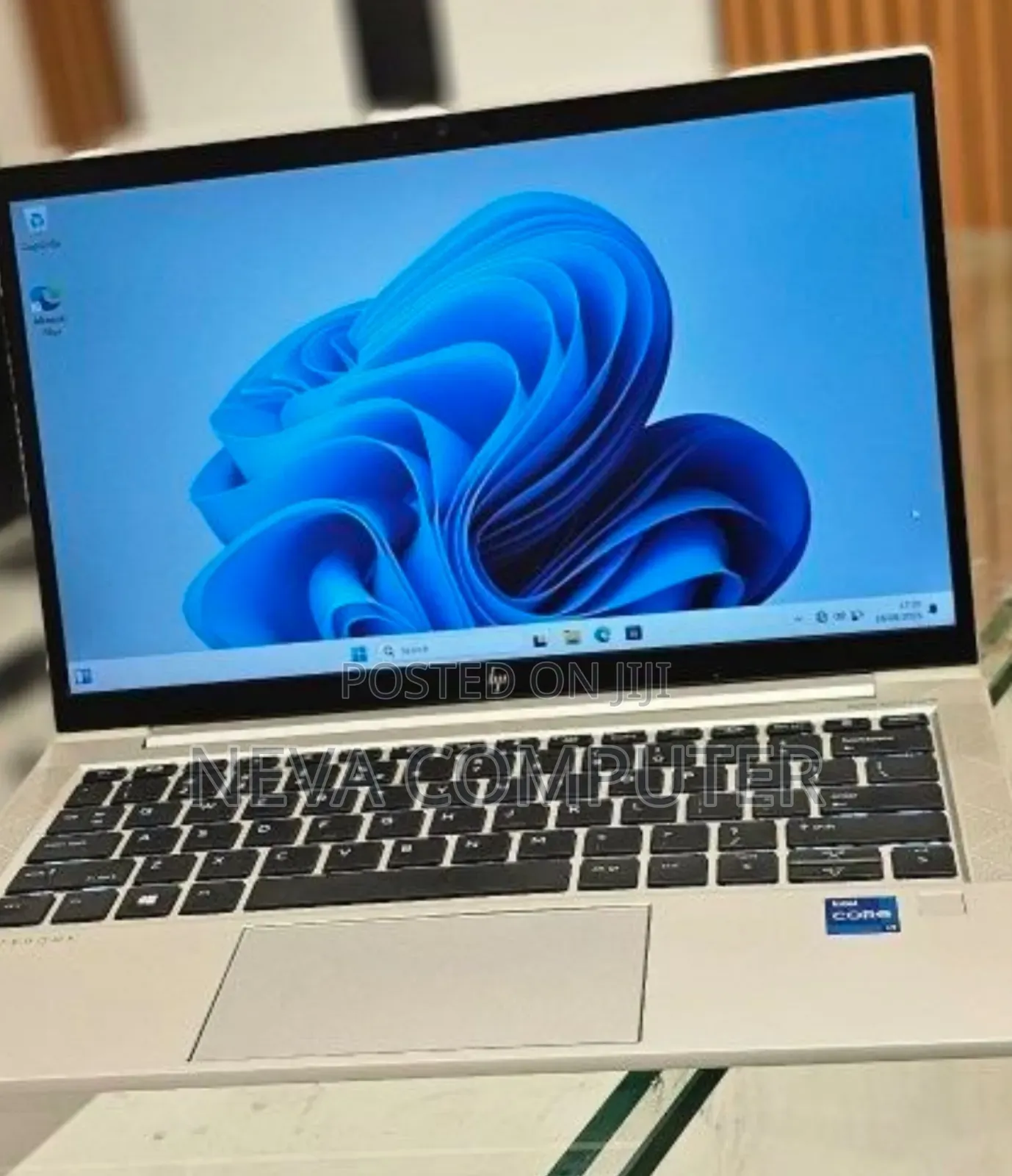 New Laptop HP EliteBook 830 G8 16GB Intel Core I7 SSD 512GB