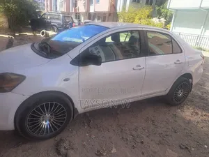 Toyota Yaris 2007 White