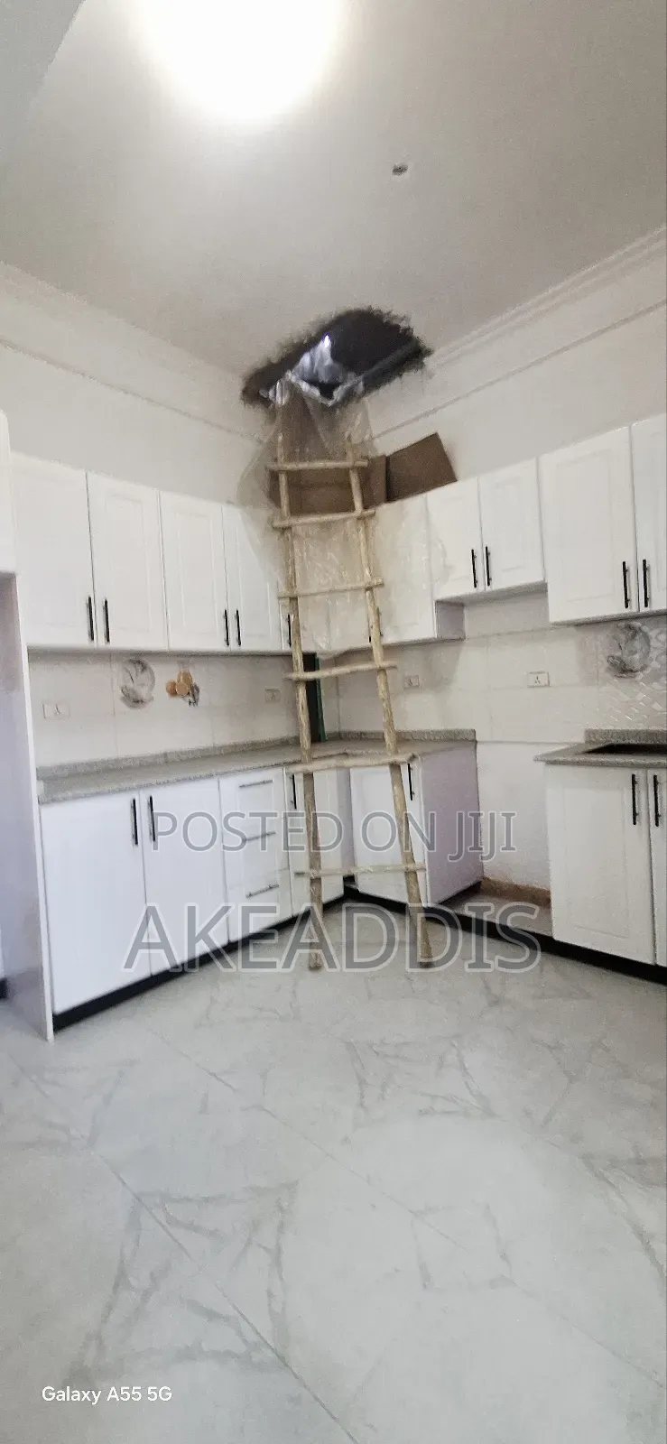 Furnished 6bdrm Townhouse/Terrace in Bole Ayat for sale