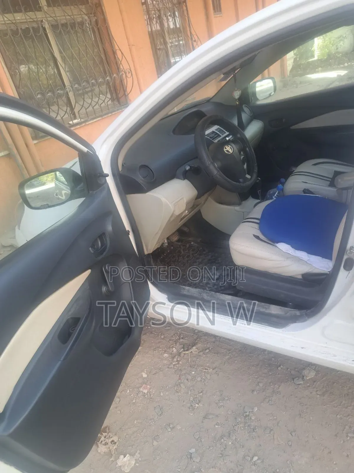 Toyota Yaris 2007 White