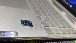 New Laptop Lenovo Yoga 9i 16GB Intel Core I7 SSD 1T