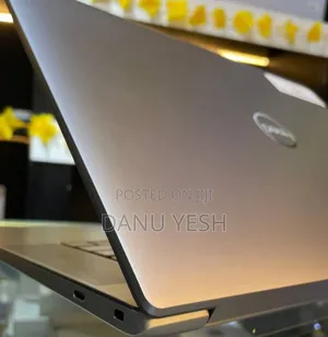 New Laptop Dell Precision 5690 32GB Intel Core Ultra 7 SSD 1T