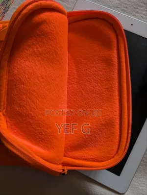 Apple iPad 9.7 16 GB Silver