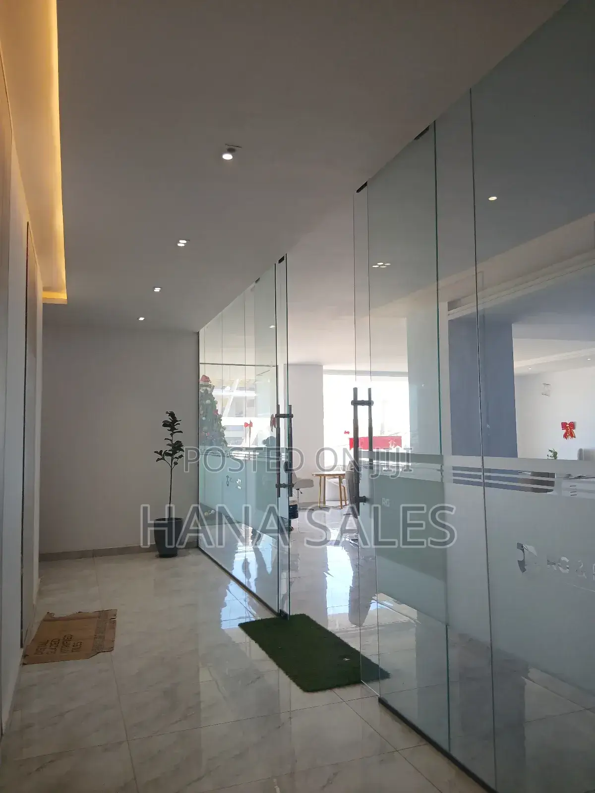 ለእናተ ተመጣጣኝ በሆነ ዋጋ ቦሌ ላይ የንግድ ሱቅ ሽያጭ