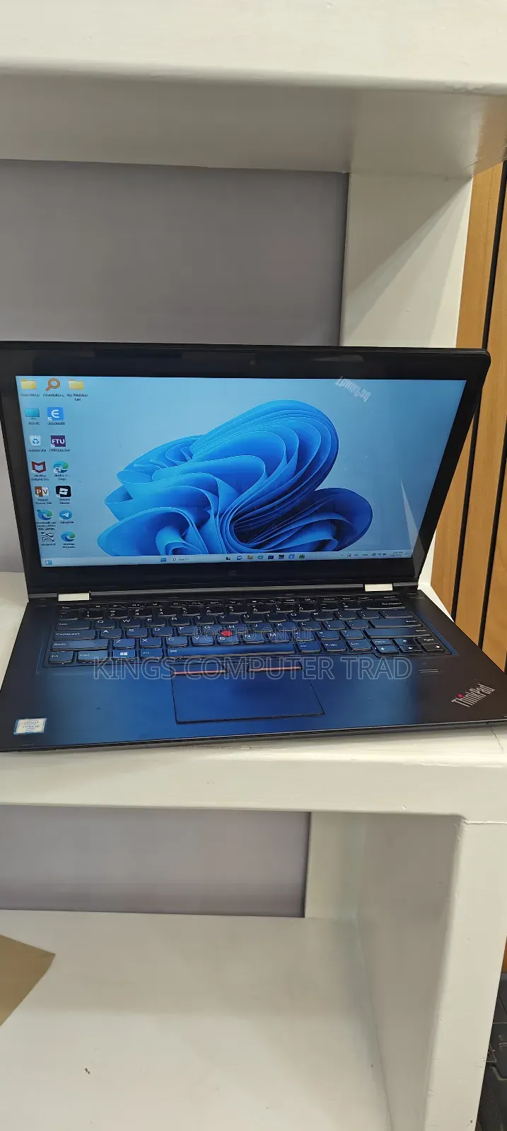 New Laptop Lenovo ThinkPad Yoga 460 8GB Intel Core i5 SSD 512GB