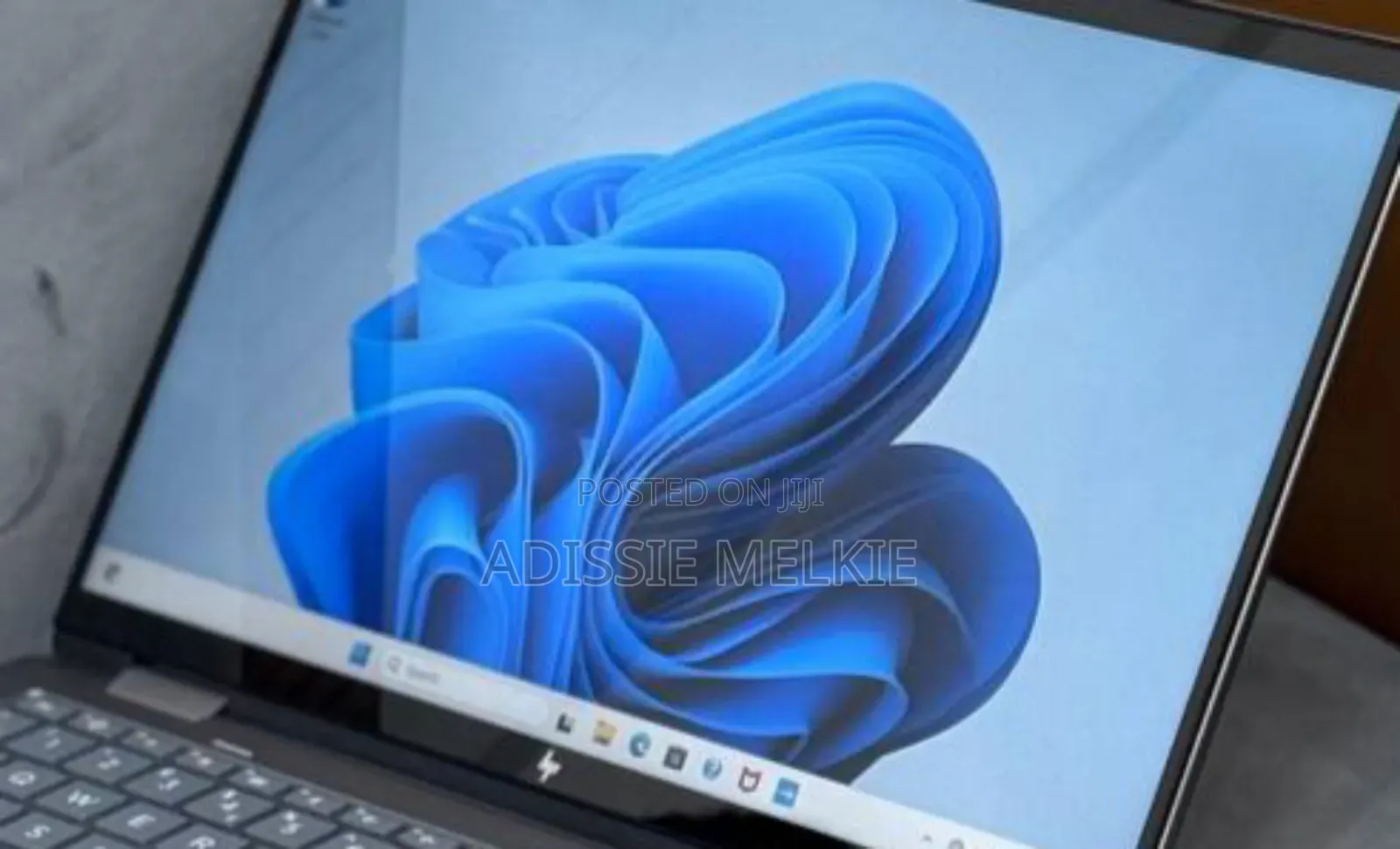 New Laptop HP Envy X360 16GB AMD Ryzen 5 SSD 512GB