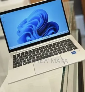 New Laptop HP EliteBook 830 G8 16GB Intel Core I7 SSD 512GB