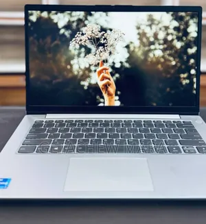 New Laptop Lenovo Ideapad 3 12GB Intel Core I7 SSD 512GB