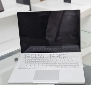 New Laptop Microsoft Surface Book 3 16GB Intel Core I7 SSD 256GB