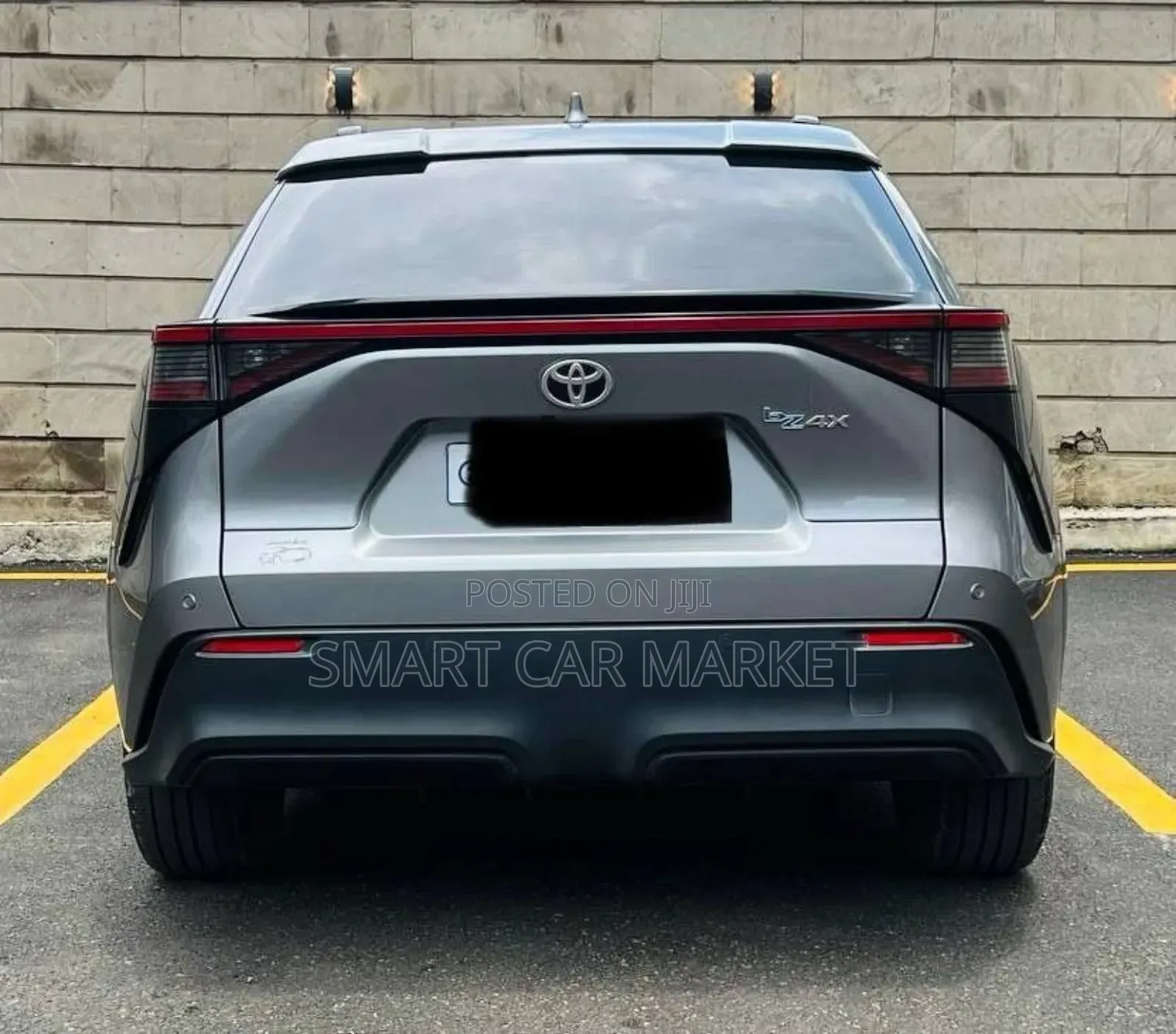 Toyota bZ4X 2023 Gray