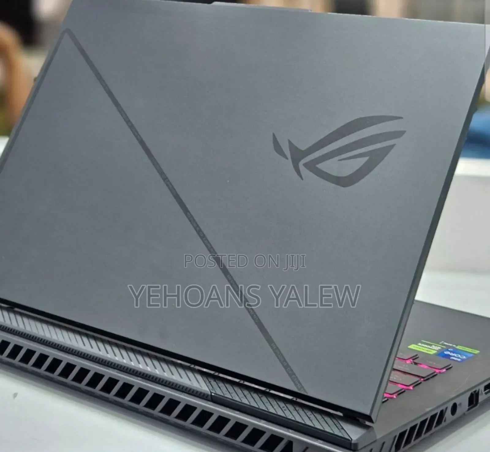 New Laptop Asus ROG GX800VH 32GB Intel Core I9 SSD 2T