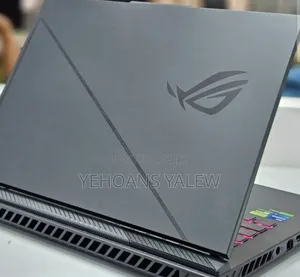 New Laptop Asus ROG GX800VH 32GB Intel Core I9 SSD 2T