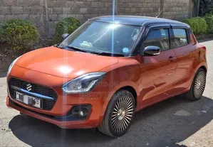 Suzuki Swift 2021 Orange