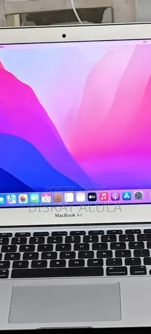 New Laptop Apple MacBook Air 2017 8GB Intel Core I7 SSD 512GB