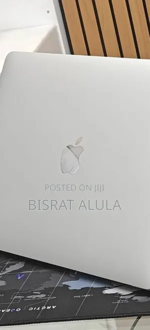 New Laptop Apple MacBook Air 2017 8GB Intel Core I7 SSD 512GB