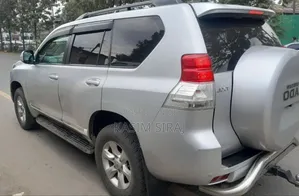 Toyota Land Cruiser Prado 3.0 TD 2013 Silver