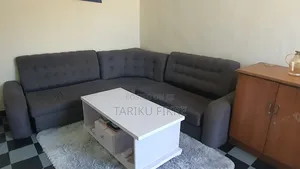 L Sheep ሶፋ እንደ አልጋም ማገልገል የሚ