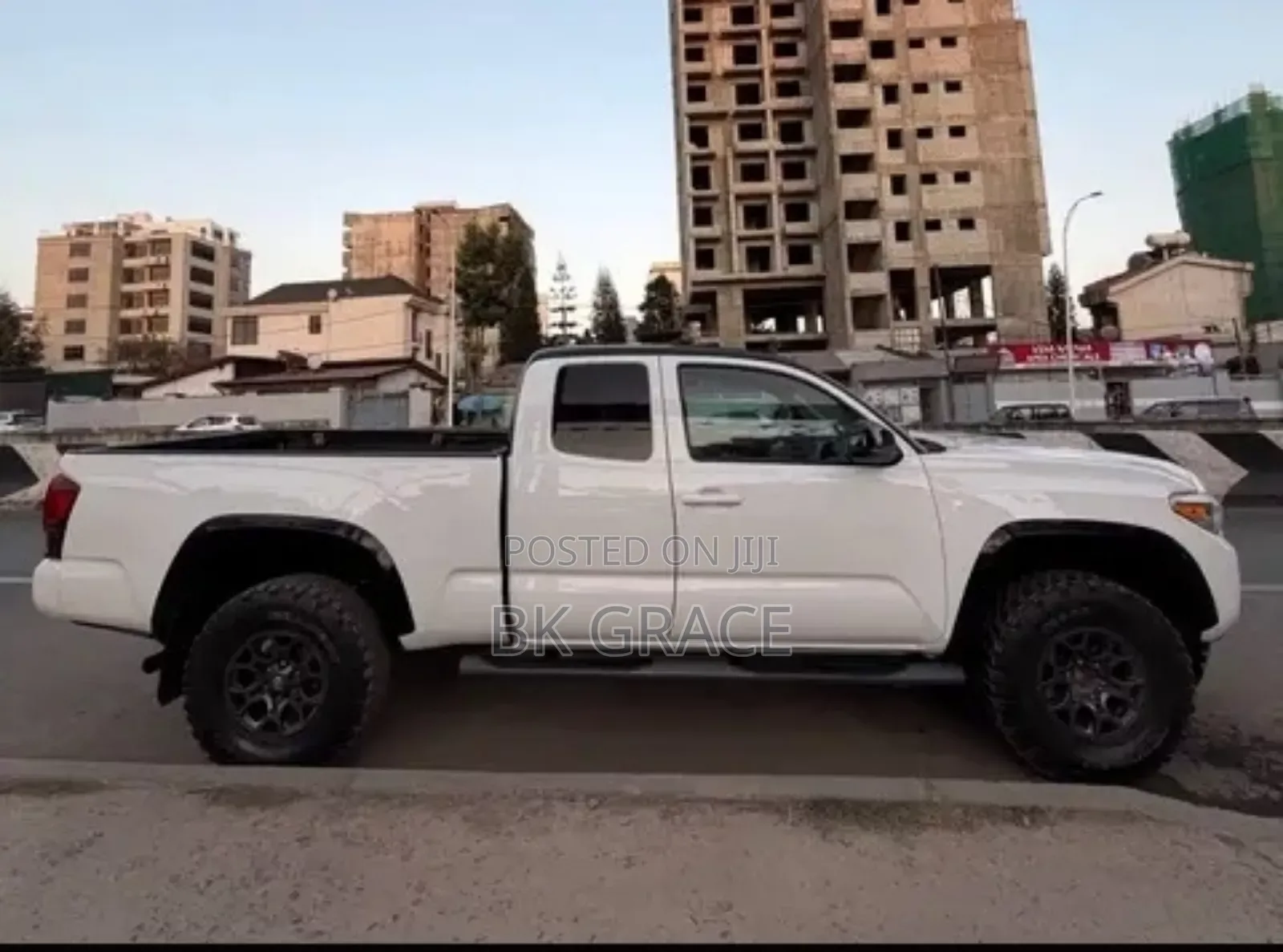 Toyota Tacoma SR5 4x4 Access Cab 127.4 in. WB 2020 White