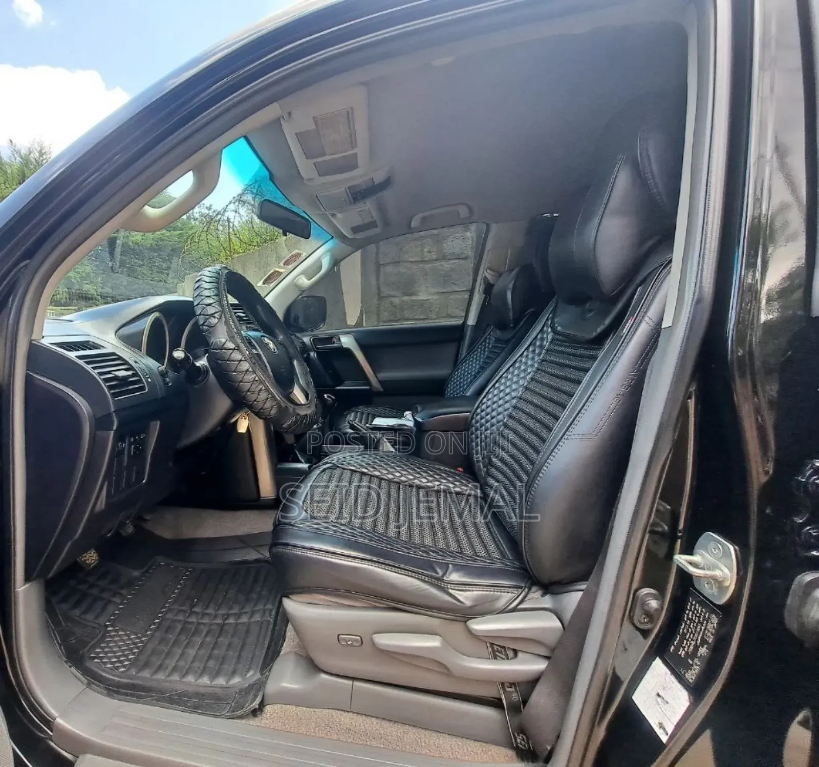 Toyota Land Cruiser Prado 2013 Matt Black