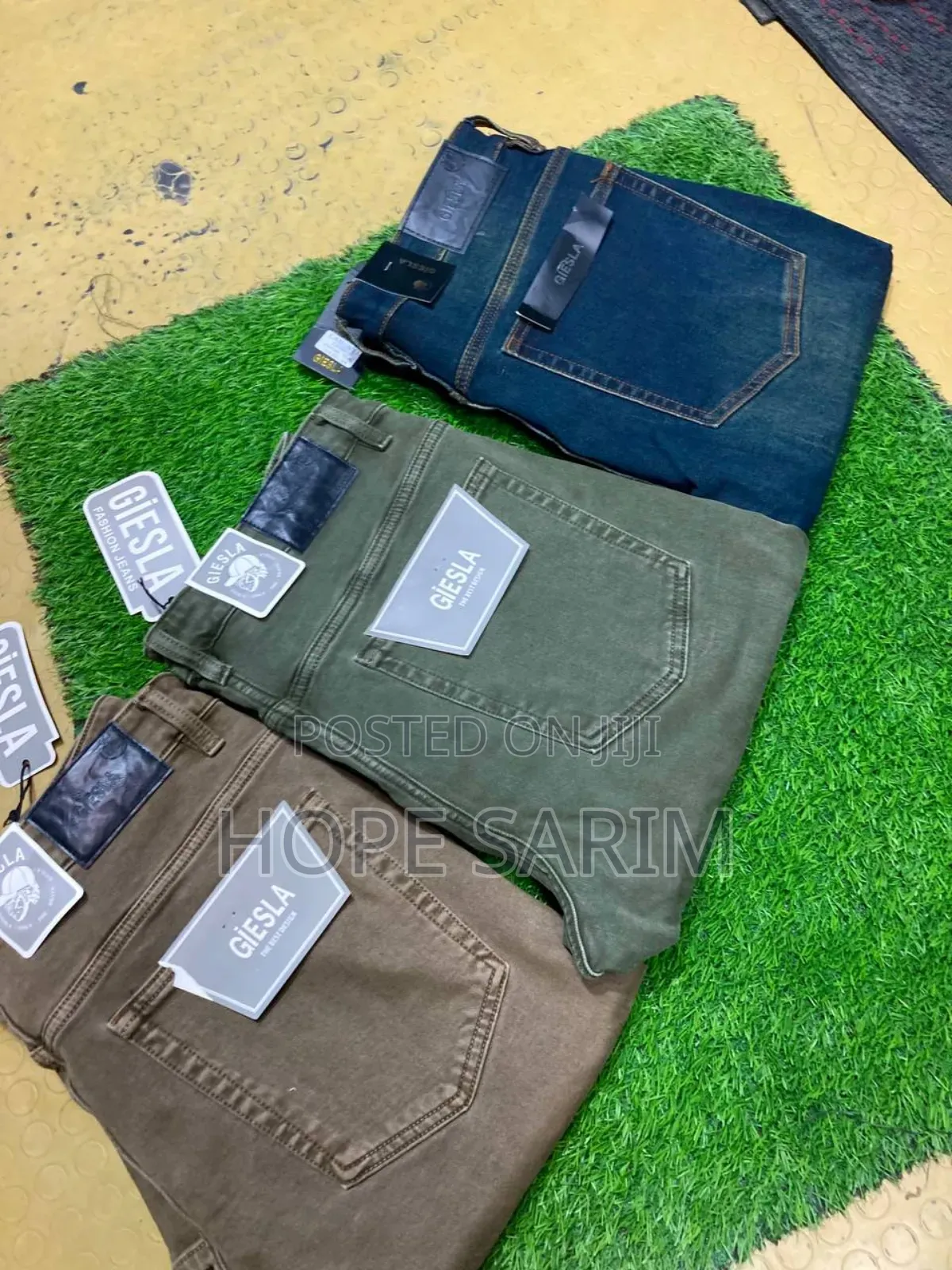 ጎራን በbrown Green Other Original Jeans