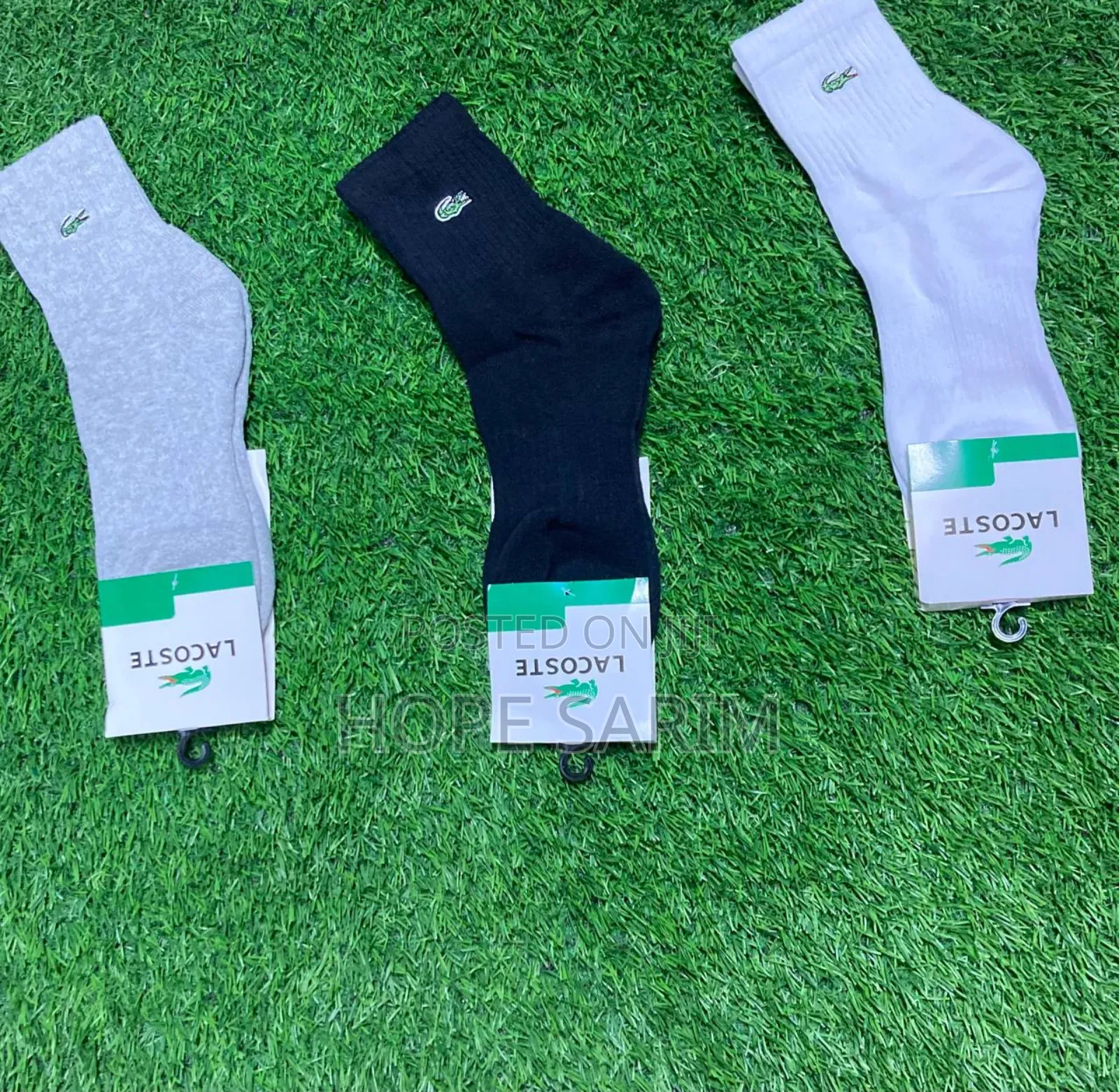 Lacoste ካሌስዎች ወፍራም