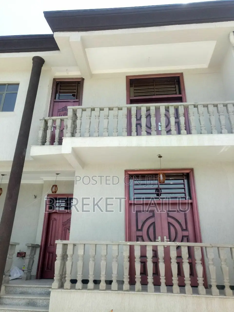 ለቤትዎ ፍጹም ሰላምና ደህንነት የሚሰጡ ዘመናዊ የብረት በሮች!