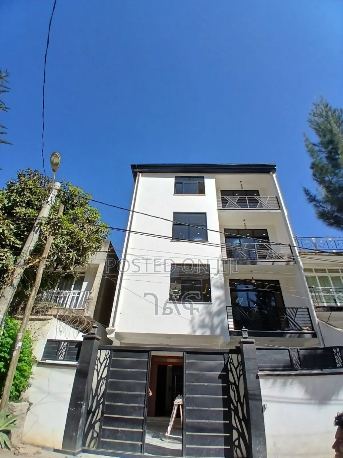 6bdrm House in አስቸኳይ ሻያጭ ✒️ ሰሚት, Bole for sale