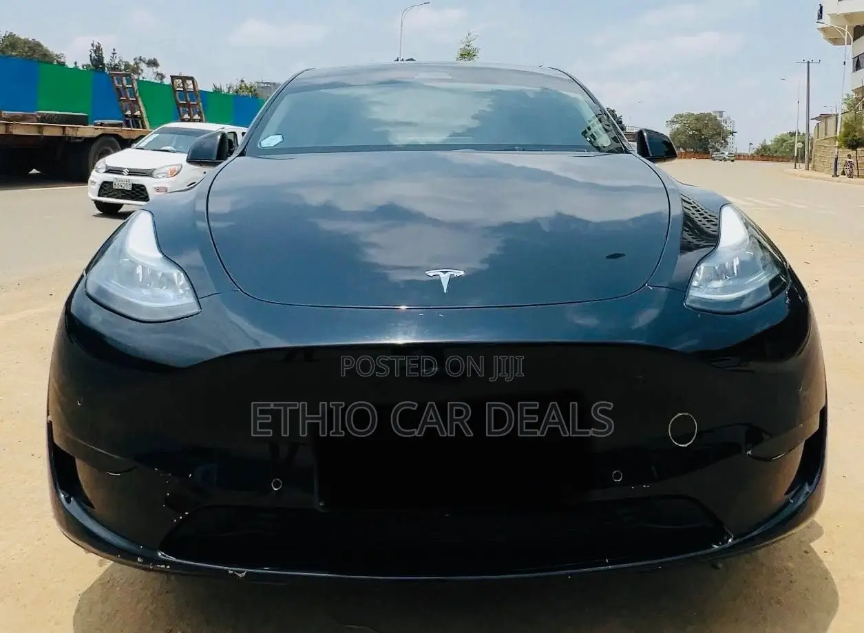 Tesla Model Y Long Range 2024 Black